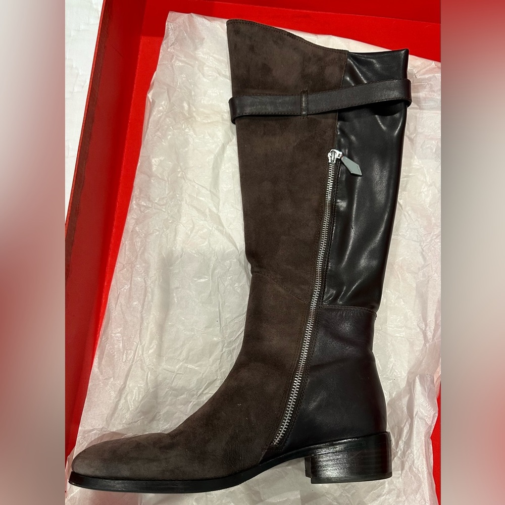 Vintage Donald Pliner Nishi Riding Style Boots.